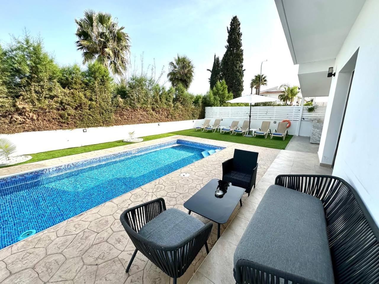 Valerian Palm Villas - Napa'S Secret Escape Agia Napa Exterior foto